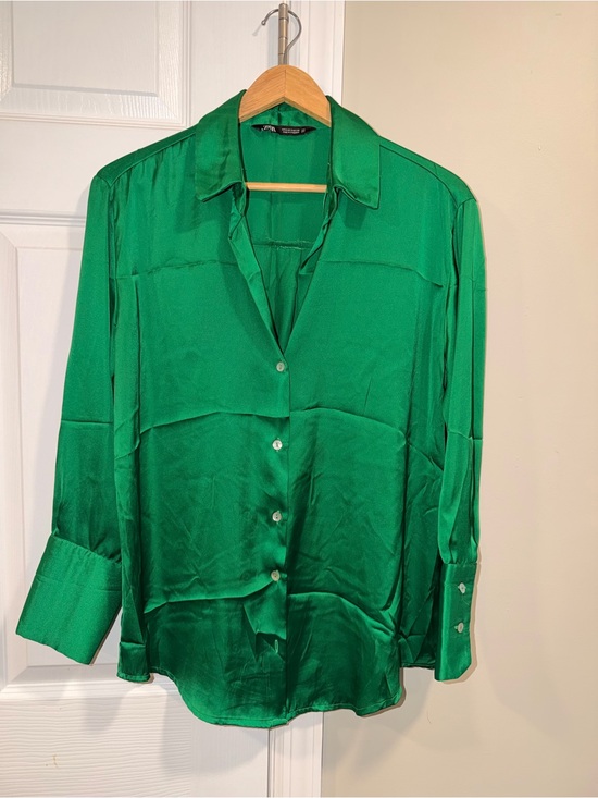Zara Tops - Zara Emerald Green Satin Button-Up Blouse